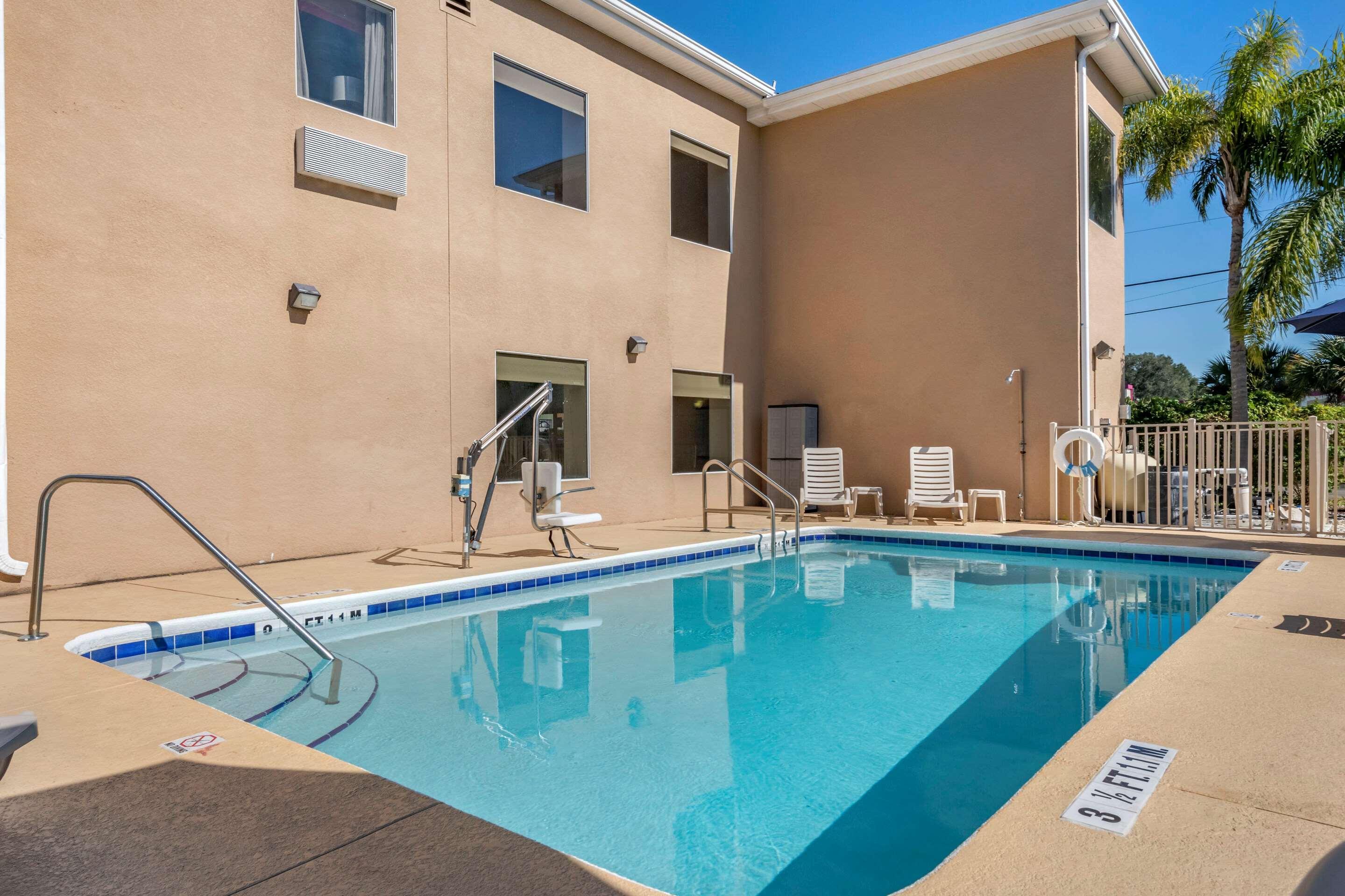 Quality Inn Zephyrhills-Dade City Extérieur photo