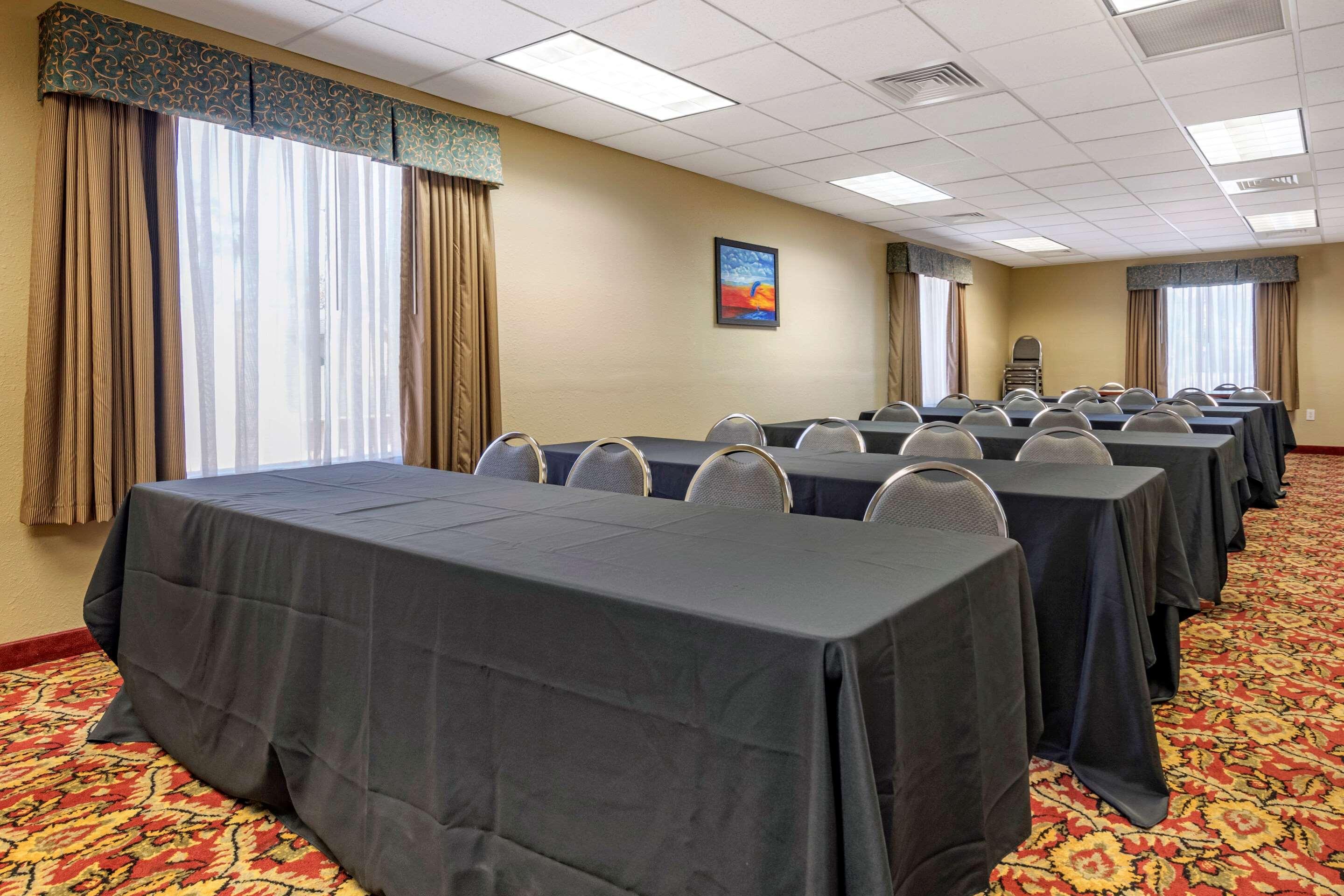 Quality Inn Zephyrhills-Dade City Extérieur photo
